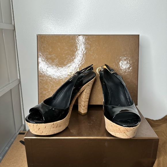 GUCCI BLACK PATENT LEATHER CORK SLINGBACK PUMPS SIZE 34 - Picture 6 of 10